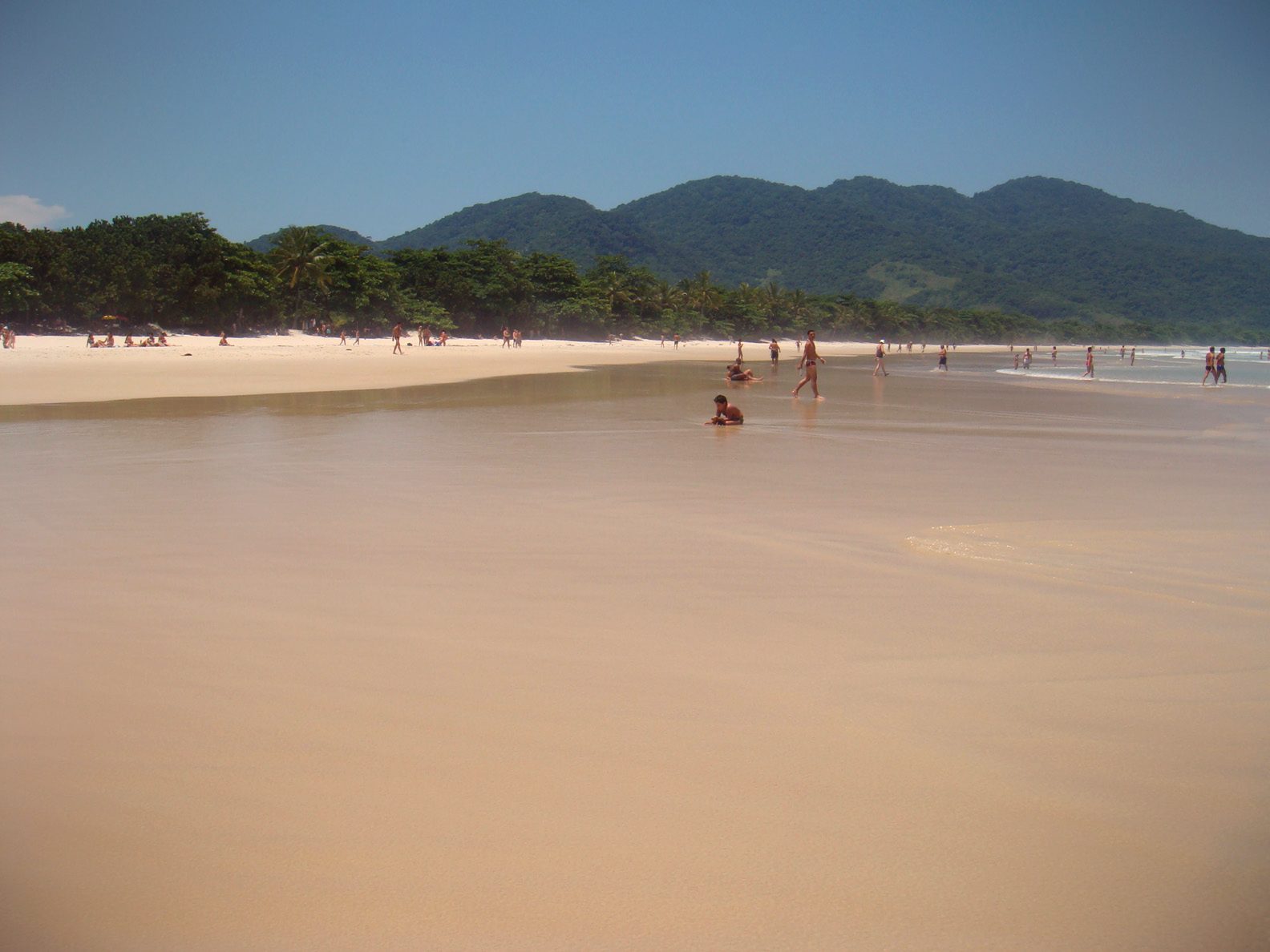 A near-empty tropical beach on the coast near Rio de Janeiro