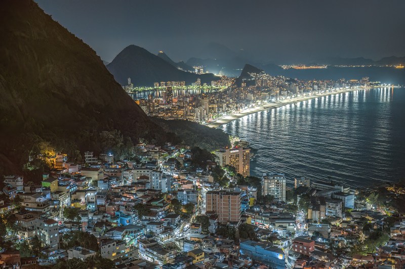 Vidigal at night, looking east along Leblon and Ipanema beaches